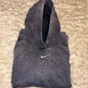 Have a nice Nike hoodie in great condition warn couple times